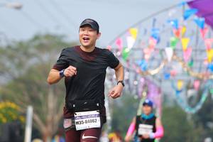 BIB: 84062
                            <button type="button" onclick="openModal(9918321)" class="btn btn-primary btn-sm float-right btn-popup" data-toggle="modal" data-target=".modal-high-quality">
                        <i class="fas fa-shopping-cart"></i> Add to Cart
                    </button>
                                            <button type="button" onclick="isThisMe(9918321, true)" class="btn btn-success btn-sm float-right btn-popup btn-isme hidden" data-toggle="tooltip" data-placement="bottom" title="นี่คือรูปของคุณใช่ไหม คลิกที่นี่เพื่อเอาเข้าอัลบั้ม">
                        <i class="fas fa-plus"></i> Add to album
                    </button>
                    <button type="button" onclick="isThisMe(9918321, false)" class="btn btn-warning btn-sm float-right btn-popup btn-isnotme hidden">
                        <i class="fas fa-ban"></i> Remove from album
                    </button>